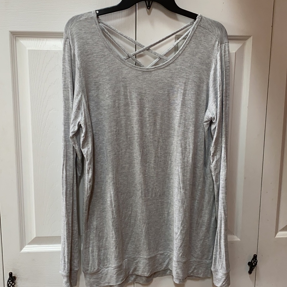 NWOT Gaiam Yoga/Lounge Strapback Top